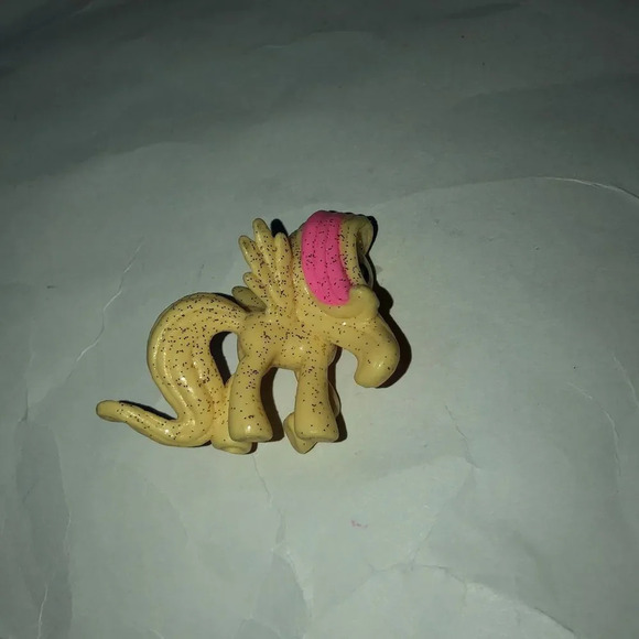my little pony glitter fluttershy mini figure - Picture 3 of 4